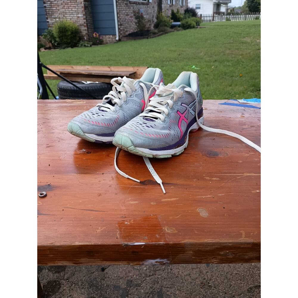 Asics Womens Sz 8 Kayano Running Sneakers Dynamic Duomax FlyteFoam Pink Gray